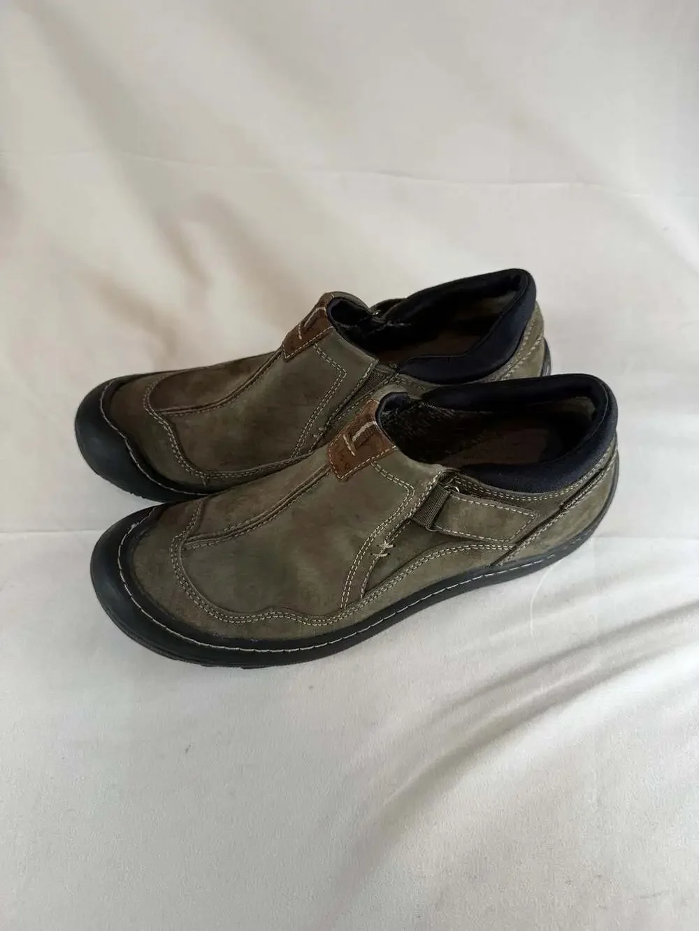 Privo by Clarks Men’s Slip-On Casual Shoes Brown Suede Size 8 utilitarian waterp